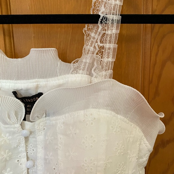 White Crop Top (ASOS - QED LONDON) - Picture 3 of 4